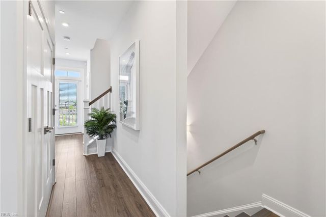 9675 Shore DR, Norfolk, VA 23518