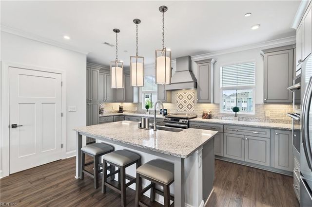 9675 Shore DR, Norfolk, VA 23518