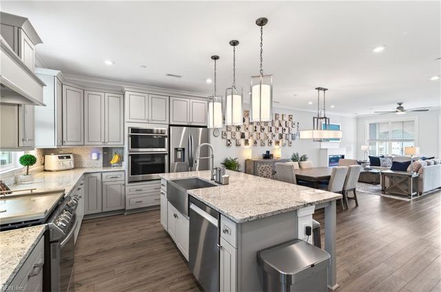 9675 Shore DR, Norfolk, VA 23518