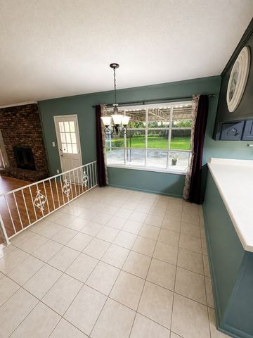 2002 Hardwick, Dothan, AL 36303