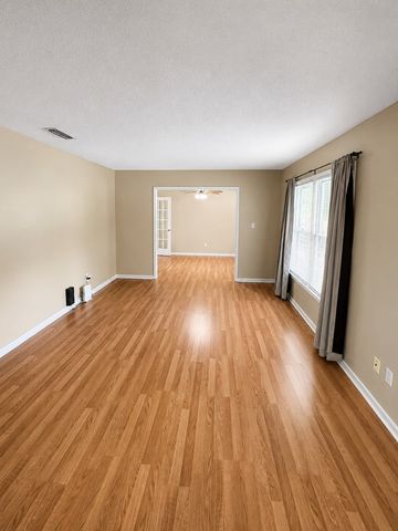 2002 Hardwick, Dothan, AL 36303