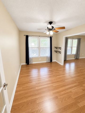 2002 Hardwick, Dothan, AL 36303
