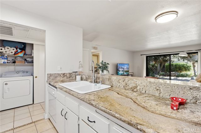 44 Tangelo, Irvine, CA 92618