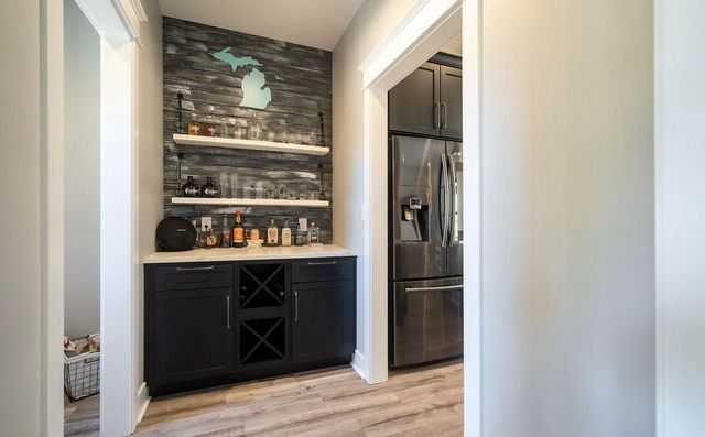 8477 84th Street Se, Caledonia Twp, MI 49302