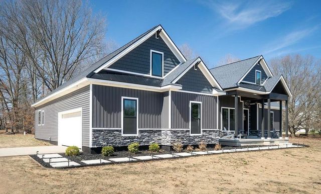 8477 84th Street Se, Caledonia Twp, MI 49302