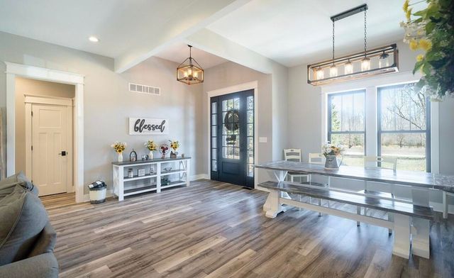 8477 84th Street Se, Caledonia Twp, MI 49302