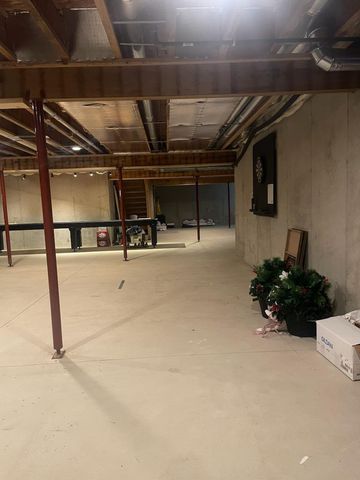 8477 84th Street Se, Caledonia Twp, MI 49302