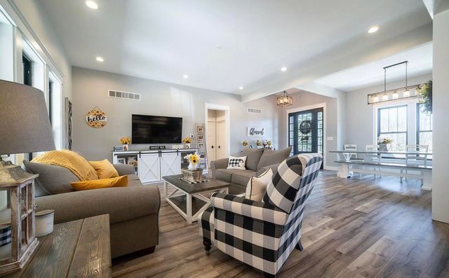 8477 84th Street Se, Caledonia Twp, MI 49302