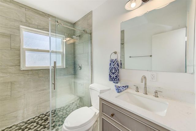 5272 48TH TERRACE N, St Petersburg, FL 33709