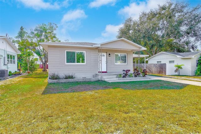 5272 48TH TERRACE N, St Petersburg, FL 33709