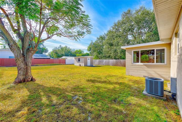 5272 48TH TERRACE N, St Petersburg, FL 33709