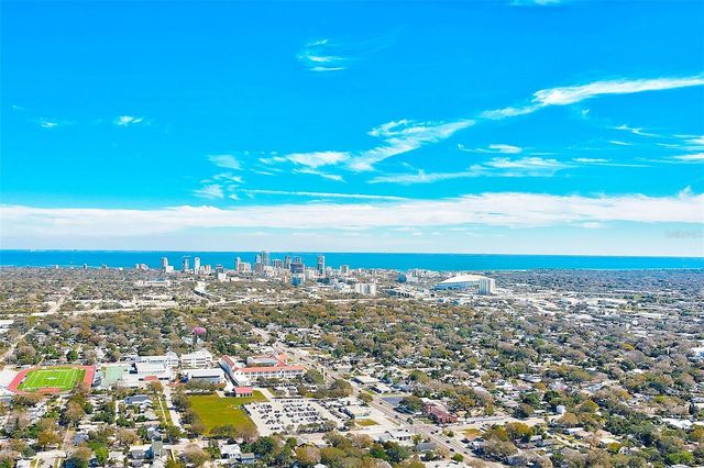 5272 48TH TERRACE N, St Petersburg, FL 33709