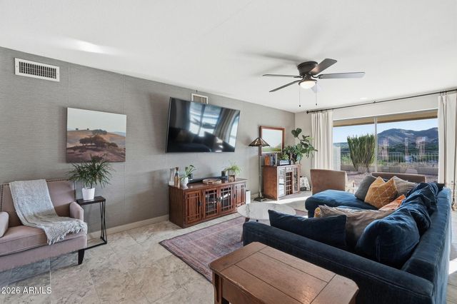 15452 N BLACKBIRD Drive, Fountain Hills, AZ 85268