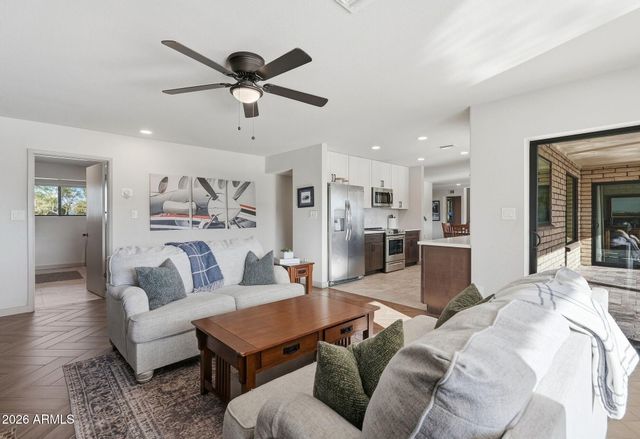 15452 N BLACKBIRD Drive, Fountain Hills, AZ 85268