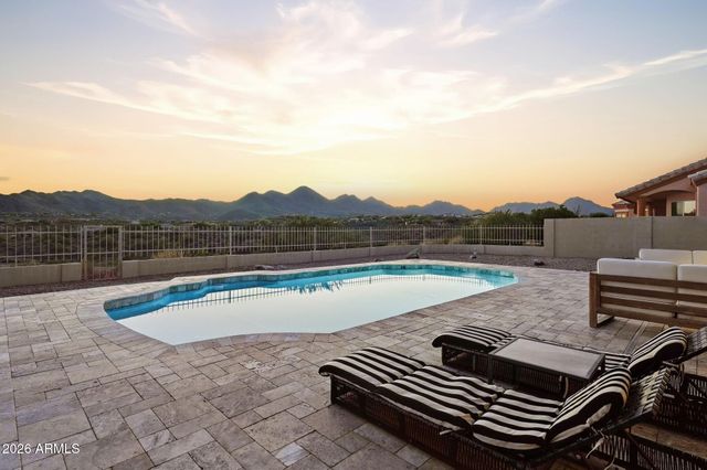15452 N BLACKBIRD Drive, Fountain Hills, AZ 85268