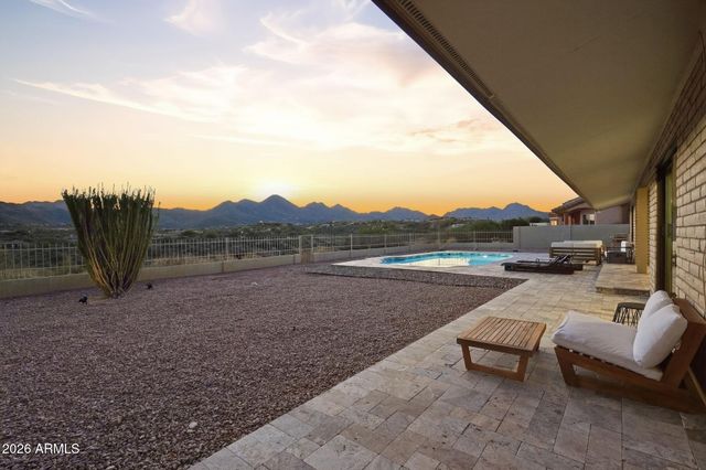 15452 N BLACKBIRD Drive, Fountain Hills, AZ 85268