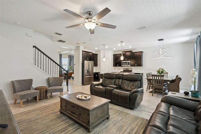 1235 DORA PARC LANE, Mount Dora, FL 32757