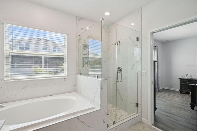 1235 DORA PARC LANE, Mount Dora, FL 32757