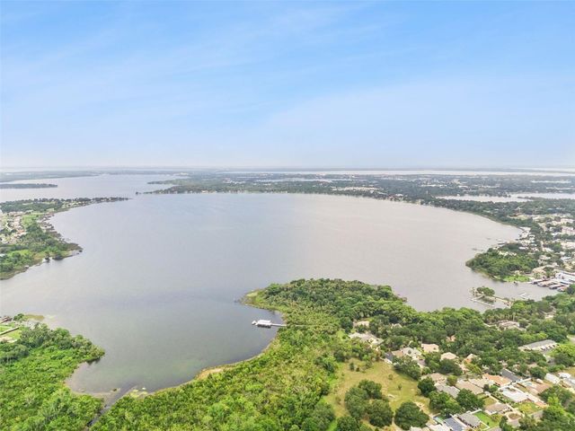 1235 DORA PARC LANE, Mount Dora, FL 32757