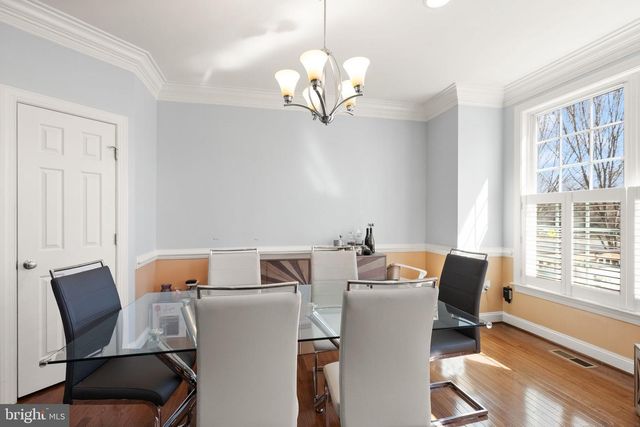 7897 CARBONDALE WAY, Springfield, VA 22153