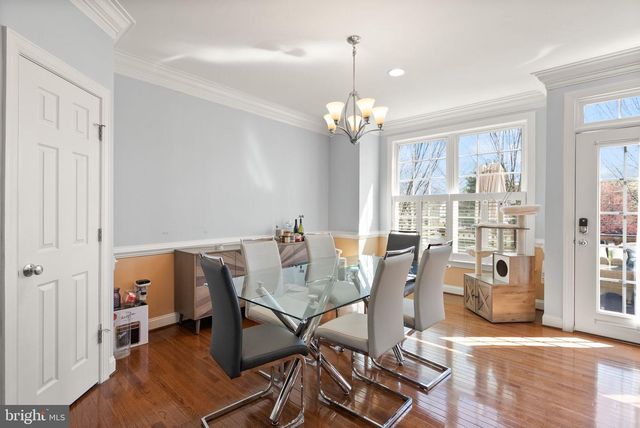 7897 CARBONDALE WAY, Springfield, VA 22153