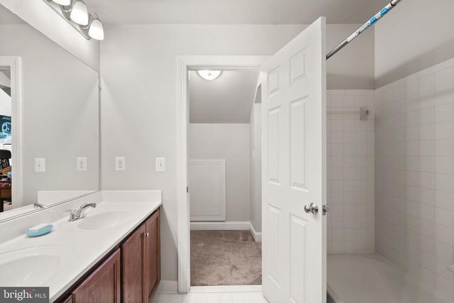 7897 CARBONDALE WAY, Springfield, VA 22153