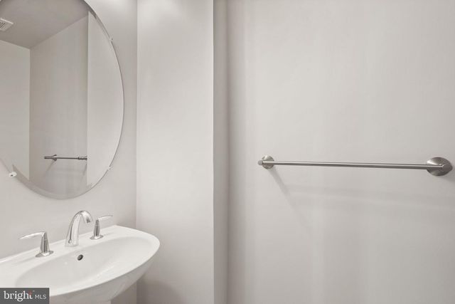 7897 CARBONDALE WAY, Springfield, VA 22153