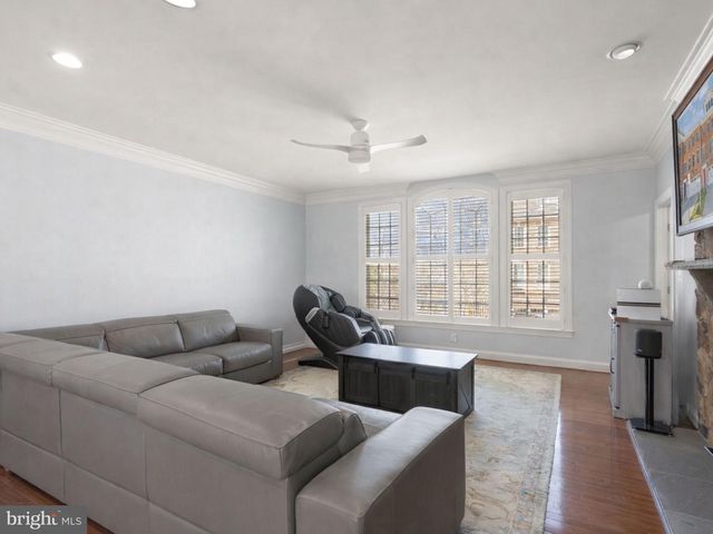 7897 CARBONDALE WAY, Springfield, VA 22153