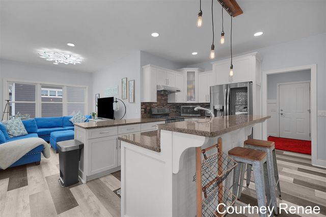 4706 Sundial Drive, Grand Rapids, MI 49525