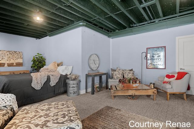 4706 Sundial Drive, Grand Rapids, MI 49525