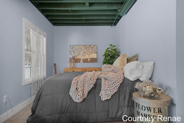 4706 Sundial Drive, Grand Rapids, MI 49525