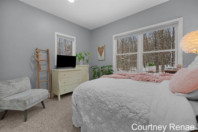 4706 Sundial Drive, Grand Rapids, MI 49525