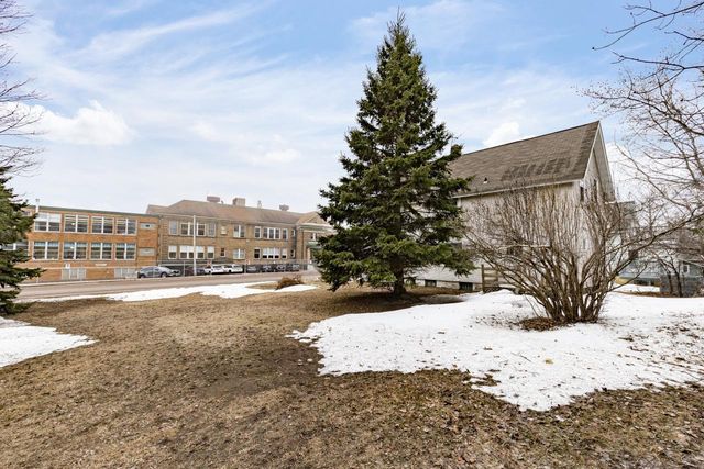 155 W Myrtle Street, Duluth, MN 55811