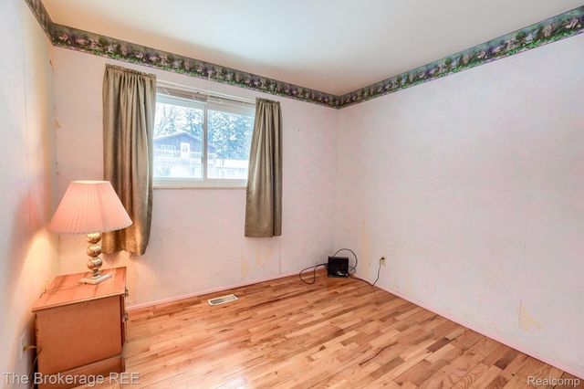 105 Washington Street, Clio, MI 48420