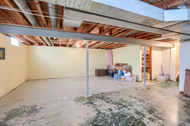 105 Washington Street, Clio, MI 48420