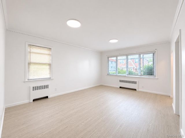 18940 44th Avenue Fl1, Flushing, NY 11358
