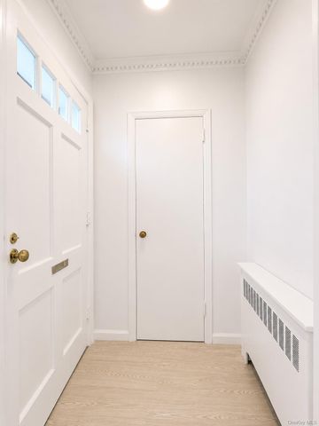 18940 44th Avenue Fl1, Flushing, NY 11358