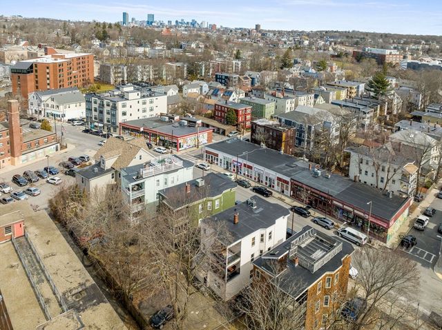 141 South St 2, Boston, MA 02130