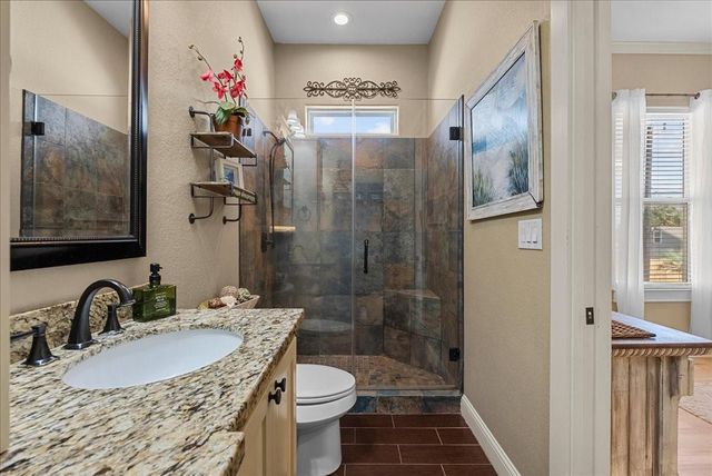 209 S Front Street, Freeport, TX 77541