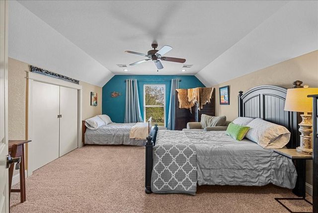 209 S Front Street, Freeport, TX 77541