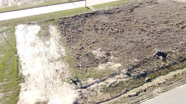 1177 Road 5823, Cleveland, TX 77327