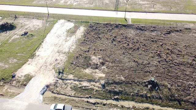 1177 Road 5823, Cleveland, TX 77327