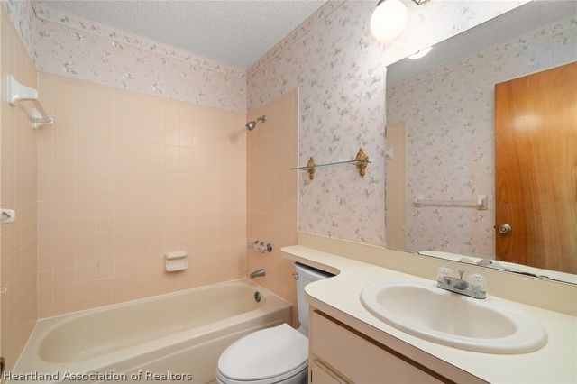 3838 Thunderbird Hill Circle, Sebring, FL 33872