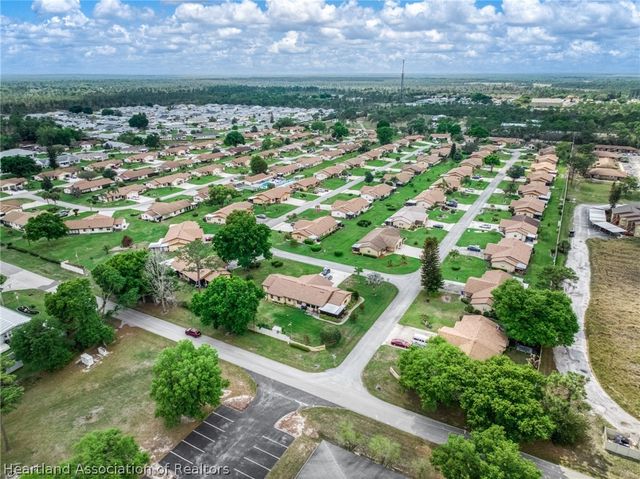 3838 Thunderbird Hill Circle, Sebring, FL 33872