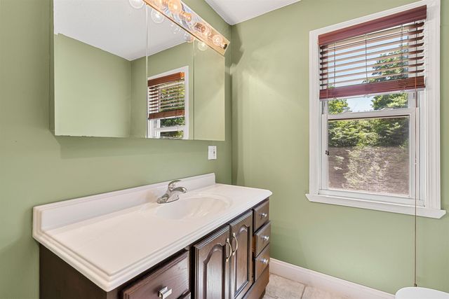 185 Lower Doetown Road, Rumney, NH 03266