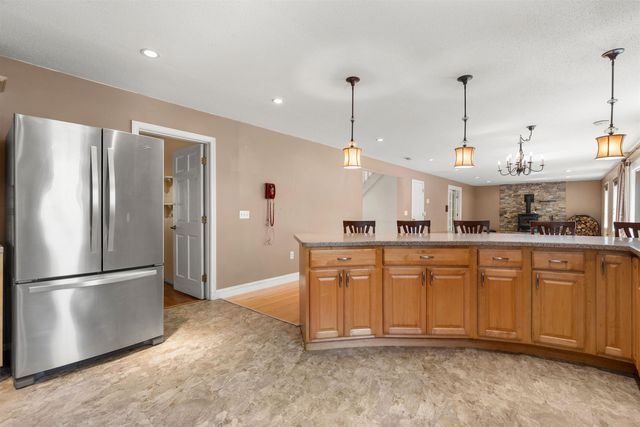185 Lower Doetown Road, Rumney, NH 03266