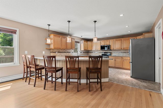 185 Lower Doetown Road, Rumney, NH 03266
