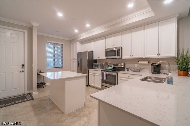 9596 Trevi CT 5414, Naples, FL 34113