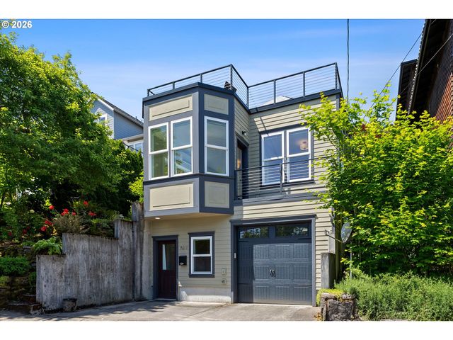 7608 S HOOD Ave, Portland, OR 97219