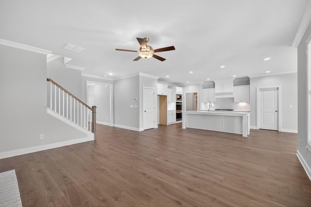 5662 Evelyn Lane, Flowery Branch, GA 30542